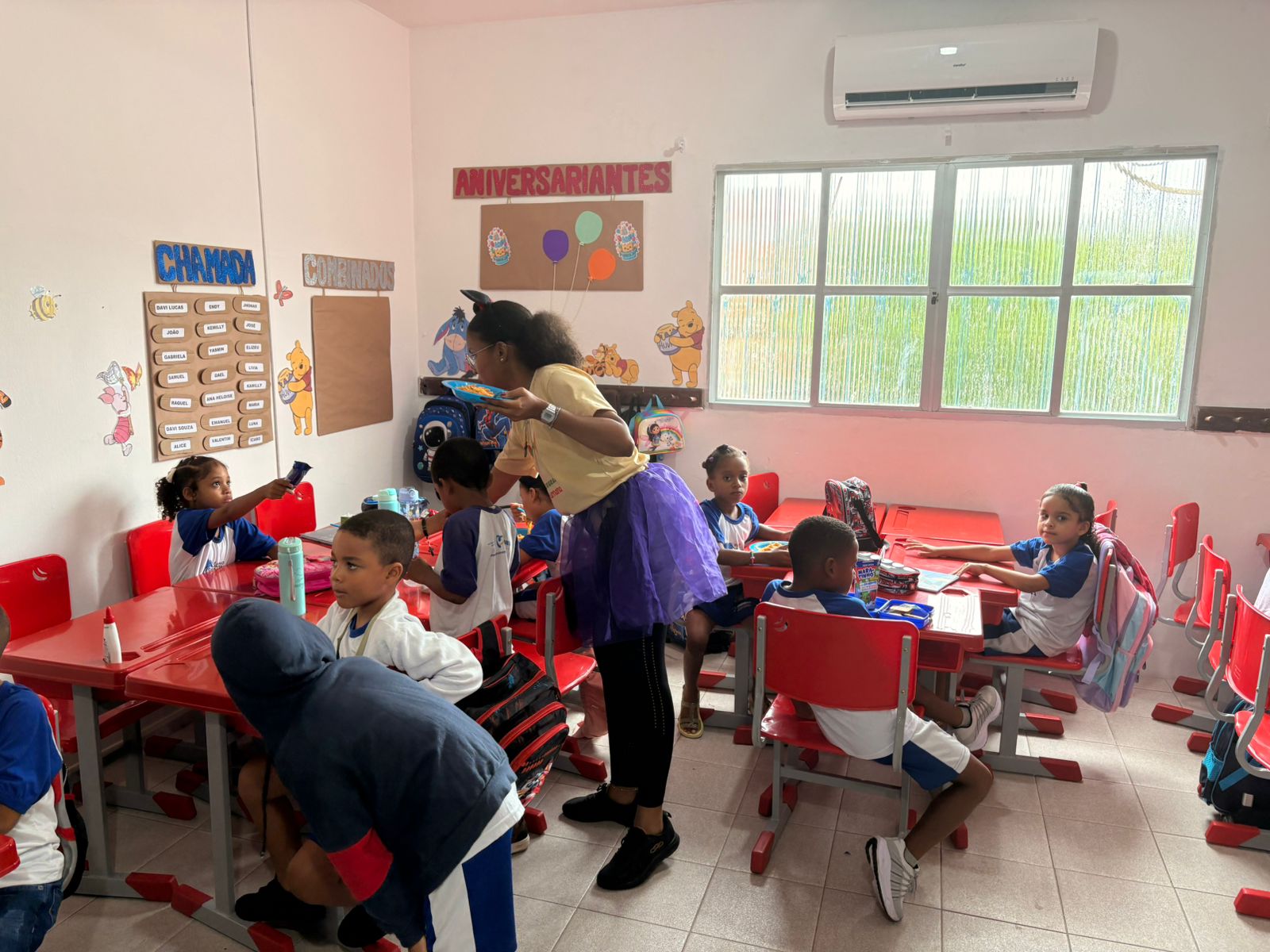 1º DIA DE AULA NA ESCOLA ARMANDO SOFIA BRANDÃO