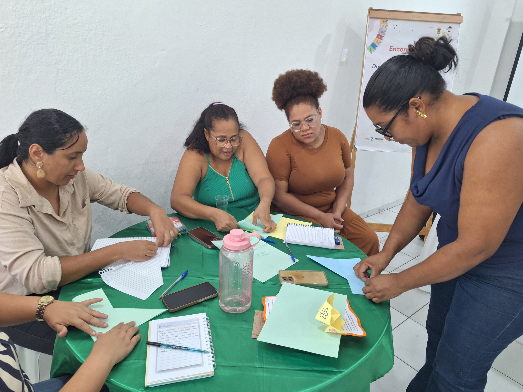Encontro Formativo Docência na Educação Infantil Concepção de Infância Criança e Cultura