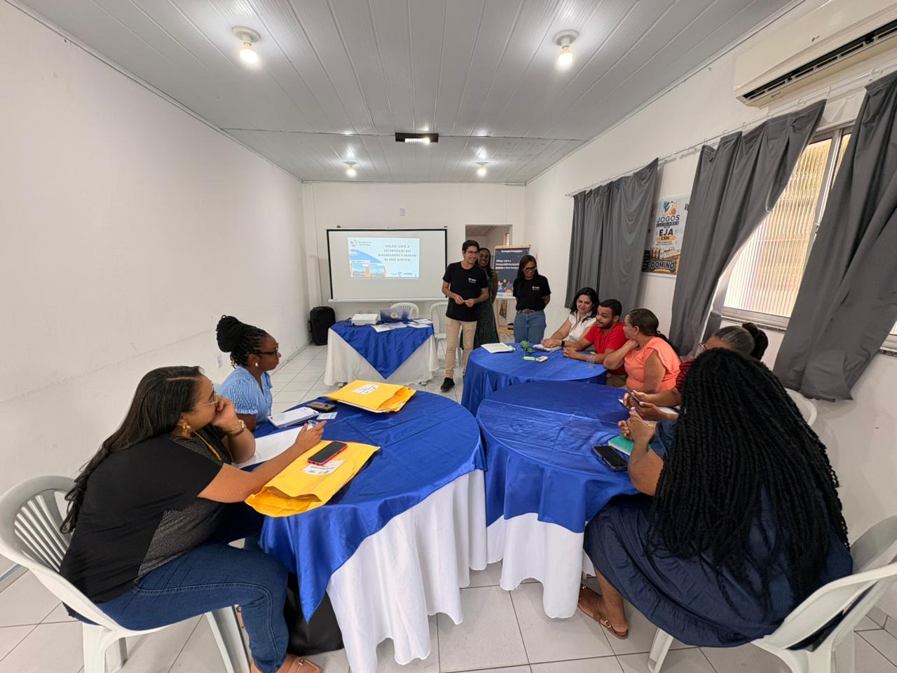 DIÁLOGO SOBRE A RECOMPOSIÇÃO DAS APRENDIZAGENS E EQUIDADE NA REDE MUNICIPAL.