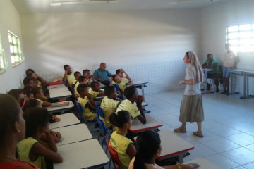 PALESTRA SOBRE VALORES NA ESCOLA MUNICIPAL MARIA RITA ALVES 