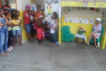 ENCERRAMENTO DAS COMEMORAÇÕES EM HOMENAGEM AO DIA DO LIVRO NA ESCOLA MUNICIPAL LEÔNCIO HORÁCIO DE ALMEIDA