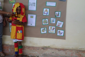 COMEMORAÇÃO AO DIA DO LIVRO NAS ESCOLAS DO NÚCLEO C