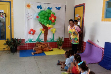 CULMINÂNCIA DO PROJETO FÁBULAS DA CRECHE-ESCOLA MARIA VITÓRIA CORREIA