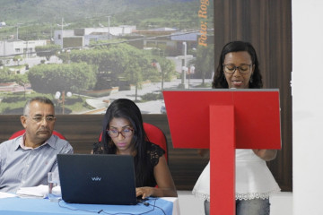 AUDIÊNCIA PÚBLICA PARA DISCUTIR O PLANO MUNICIPAL DE EDUCAÇÃO