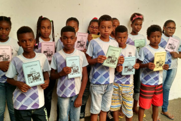 ALUNOS DO 5° ANO DA ESCOLA LEÔNCIO HORÁCIO DE ALMEIDA FAZEM LITERATURA DE CORDEL