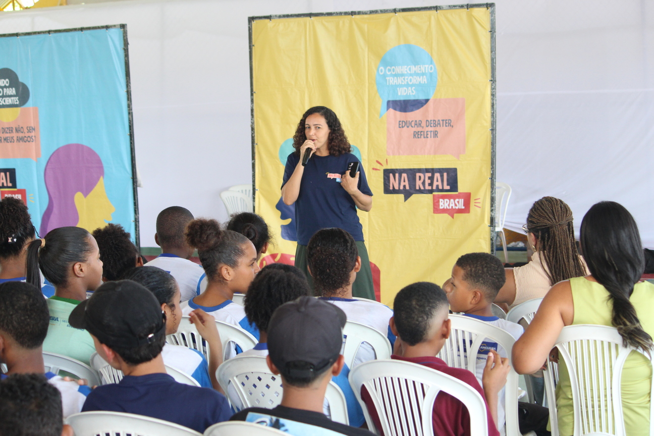 ATIVIDADE CULTURAL CONSCIENTIZOU ADOLESCENTES SOBRE A PREVENÇÃO CONTRA O ALCOOLISMO